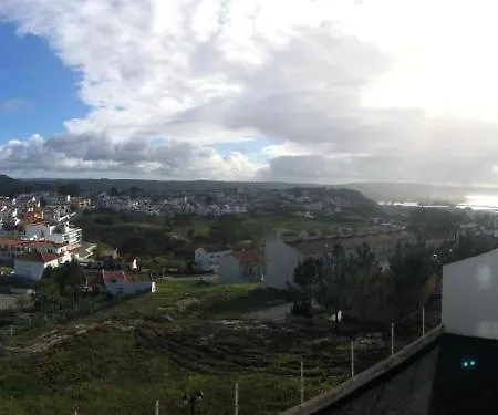 Atlantic Nest Apartment *